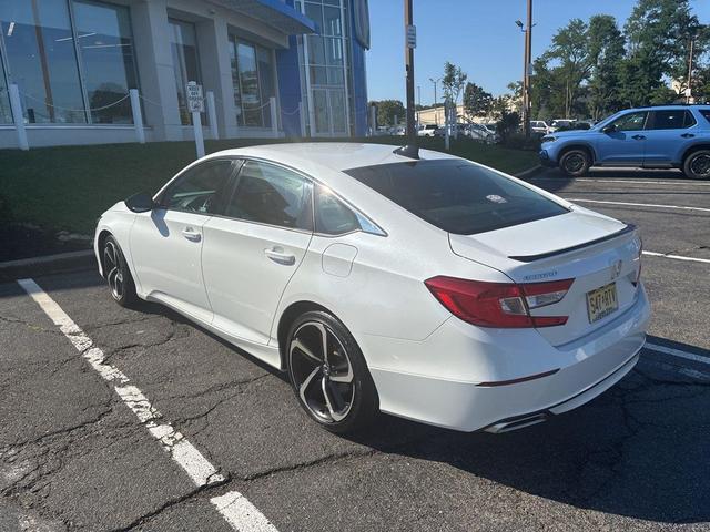 Photo of 2022 Platinum White Pearl Honda Accord