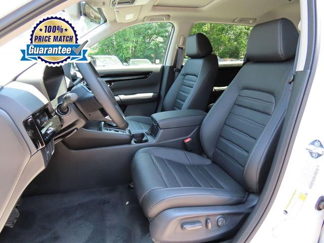 Photo of 2026 Platinum White Pearl Honda CR-V