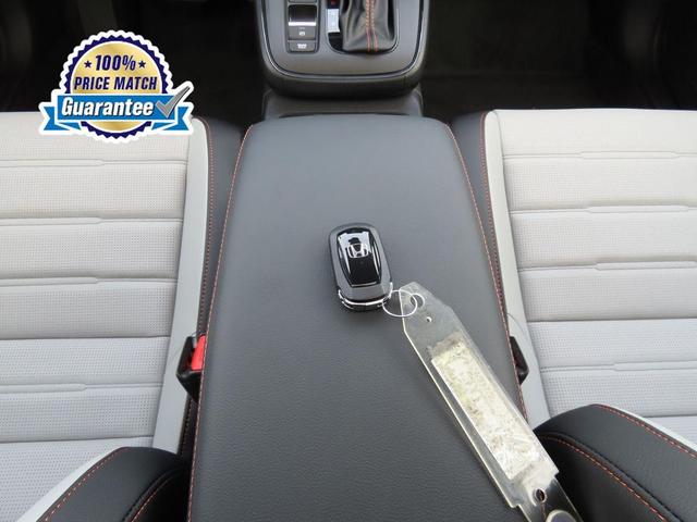 Photo of 2026 Platinum White Pearl Honda CR-V Hybrid