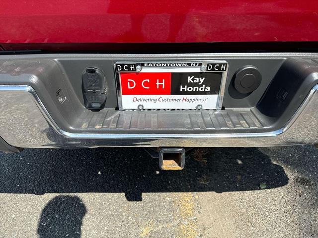 Photo of 2017 Red Quartz Tintcoat GMC Canyon