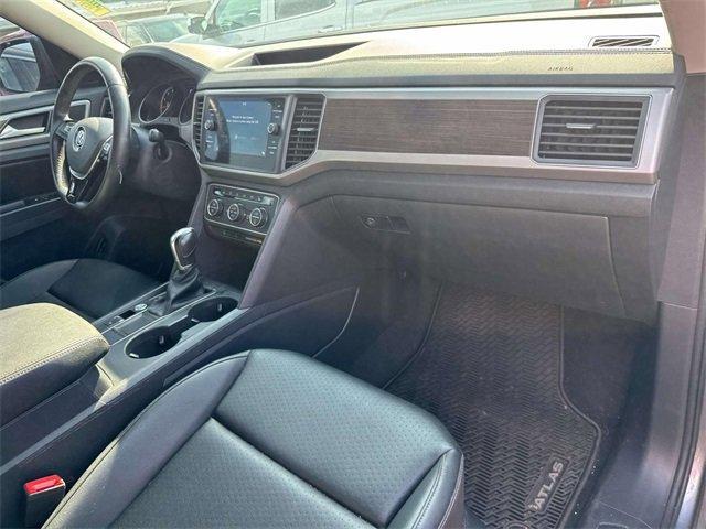Photo of 2019 Platinum Gray Metallic Volkswagen Atlas