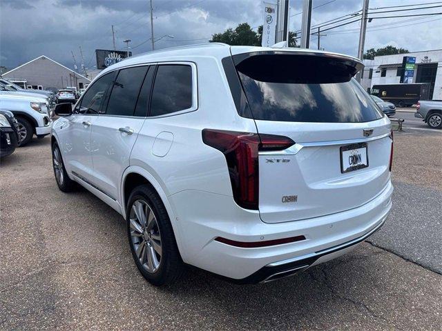 Photo of 2023 Crystal White Tri-Coat Cadillac XT6