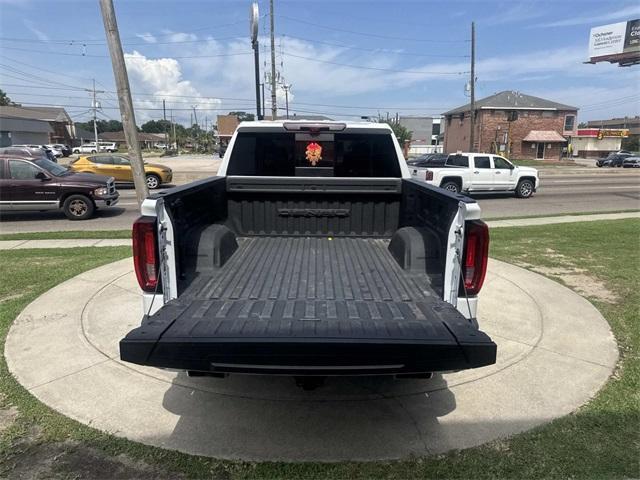 Photo of 2023 White Frost Tri-Coat GMC Sierra 1500