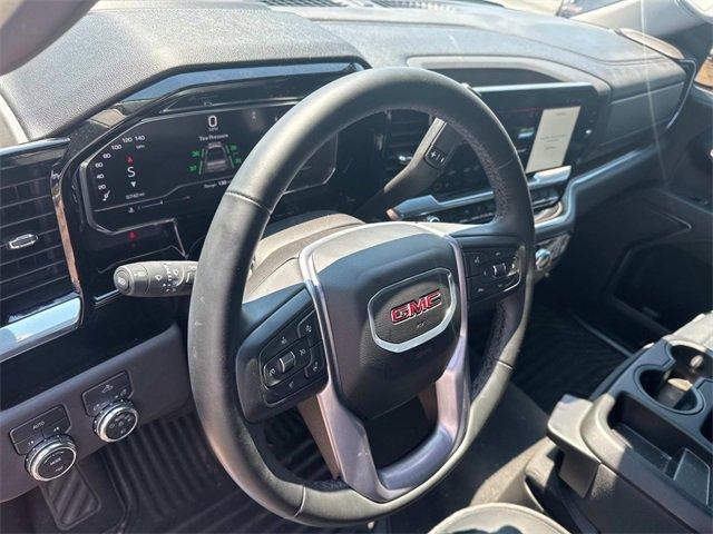 Photo of 2024 Onyx Black GMC Sierra 1500