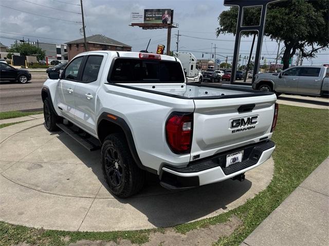 Photo of 2024 Summit White GMC Canyon