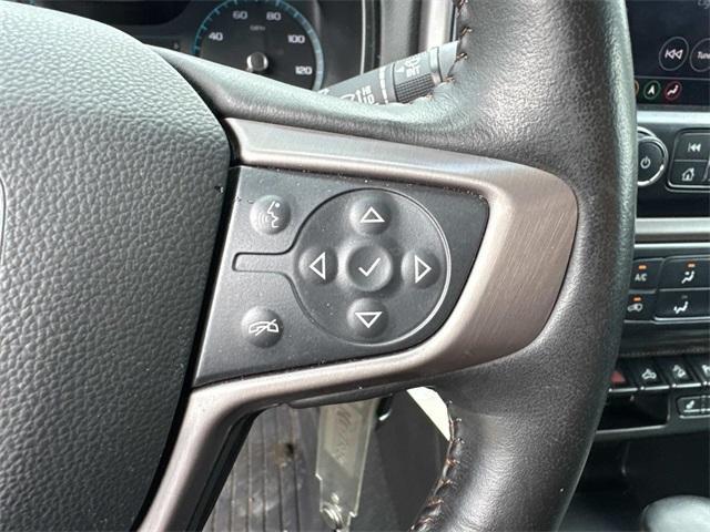 Photo of 2022 Desert Sand Metallic GMC Canyon