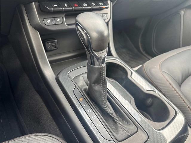 Photo of 2022 Desert Sand Metallic GMC Canyon