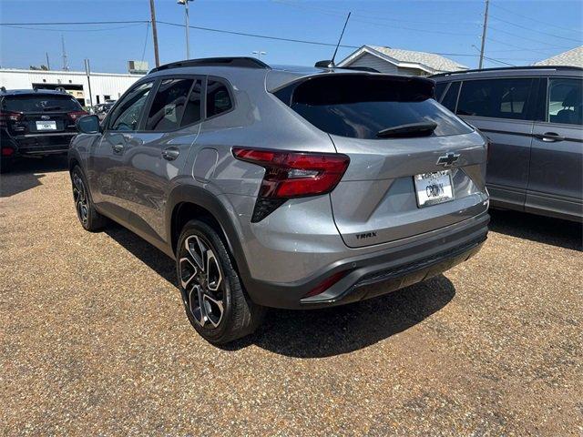 Photo of 2025 Sterling Gray Metallic Chevrolet Trax