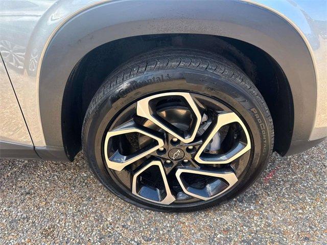 Photo of 2025 Sterling Gray Metallic Chevrolet Trax