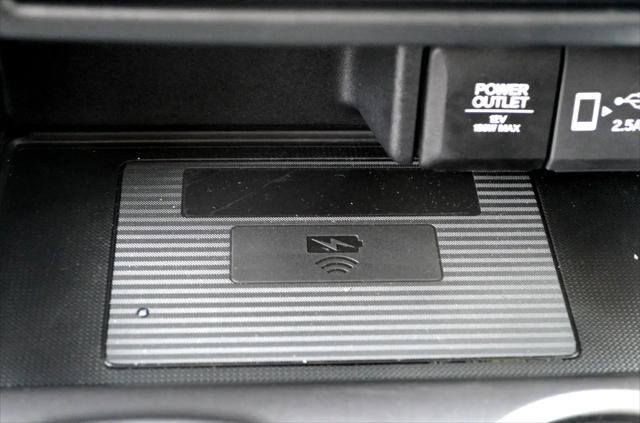 Photo of 2022 Crystal Black Pearl Honda Pilot
