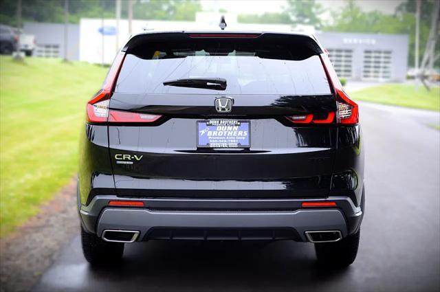 Photo of 2023 Crystal Black Pearl Honda CR-V Hybrid