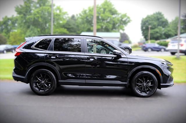Photo of 2023 Crystal Black Pearl Honda CR-V Hybrid