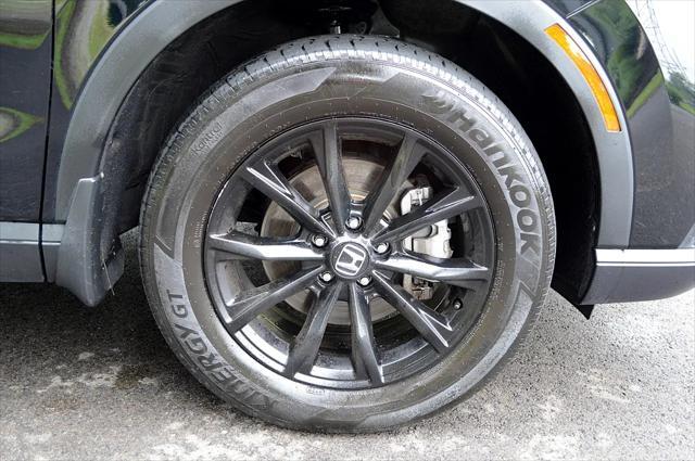 Photo of 2023 Crystal Black Pearl Honda CR-V Hybrid