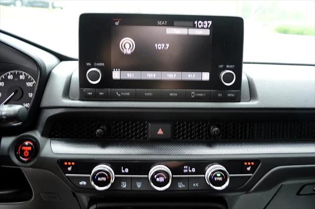 Photo of 2023 Crystal Black Pearl Honda CR-V Hybrid