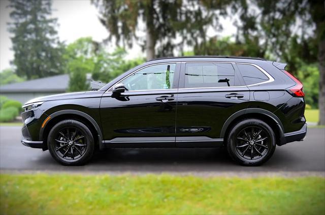 Photo of 2023 Crystal Black Pearl Honda CR-V Hybrid