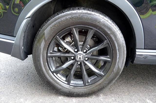 Photo of 2023 Crystal Black Pearl Honda CR-V Hybrid