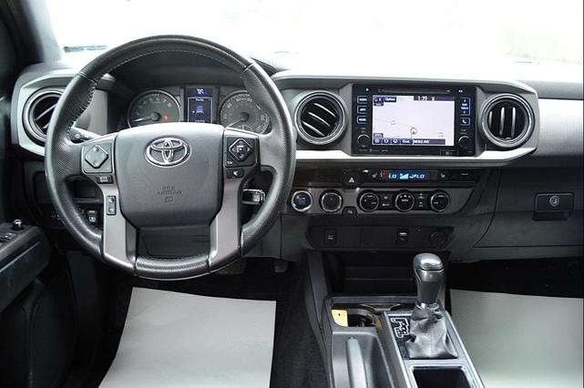 Photo of 2017 Magnetic Gray Toyota Tacoma