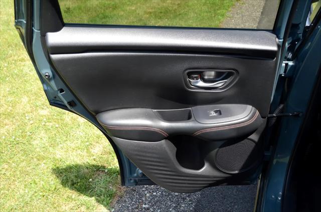 Photo of 2024 Nordic Forest Pearl Honda HR-V