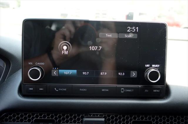 Photo of 2024 Nordic Forest Pearl Honda HR-V