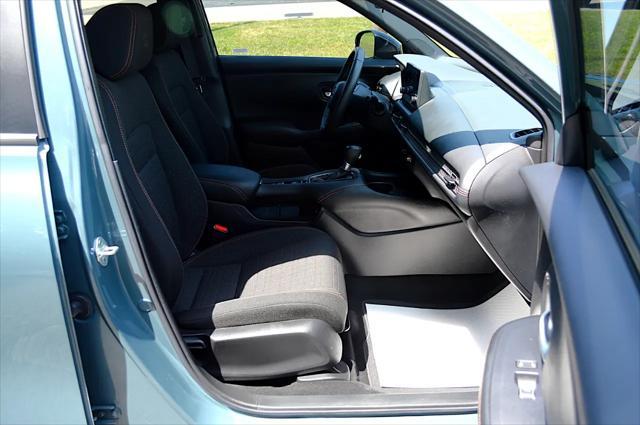 Photo of 2024 Nordic Forest Pearl Honda HR-V