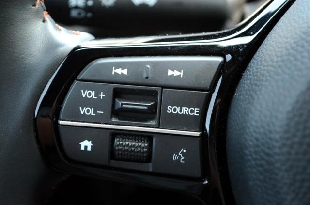 Photo of 2024 Nordic Forest Pearl Honda HR-V