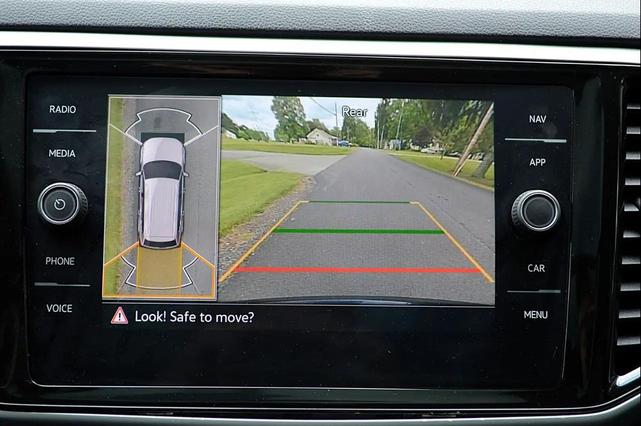 Photo of 2023 Deep Black Pearl Volkswagen Atlas