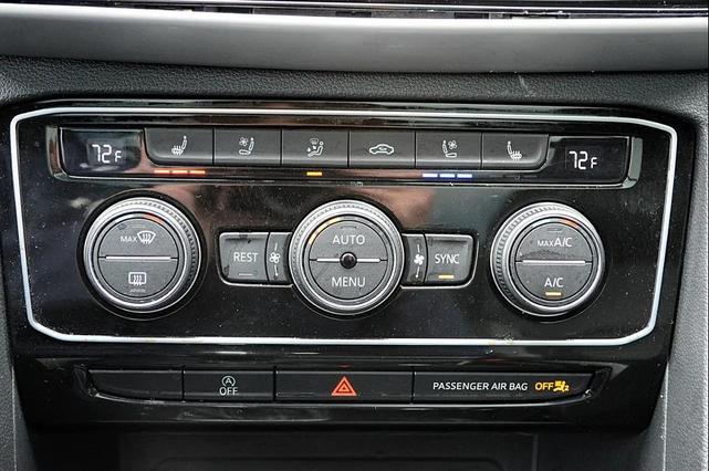 Photo of 2023 Deep Black Pearl Volkswagen Atlas