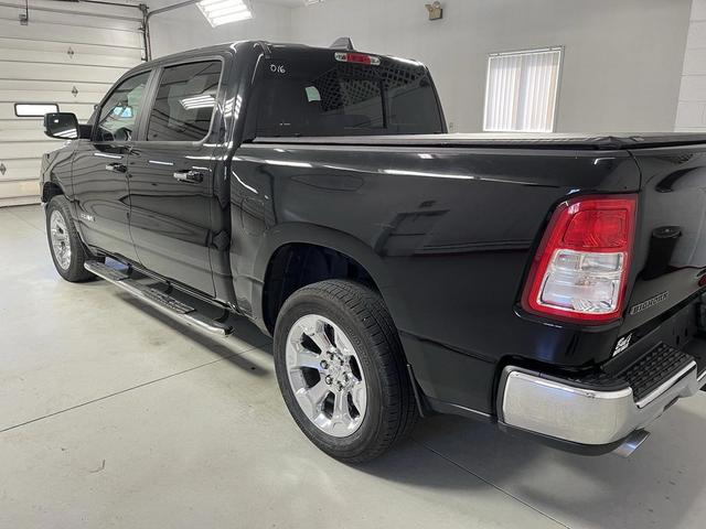 Photo of 2020 Diamond Black Crystal Pearlcoat RAM 1500