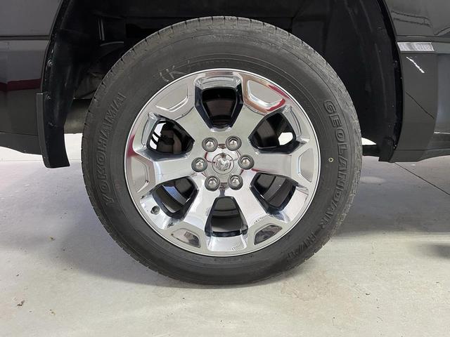 Photo of 2020 Diamond Black Crystal Pearlcoat RAM 1500
