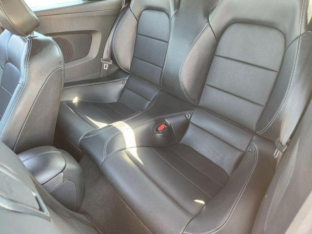 Photo of 2023 Oxford White Ford Mustang