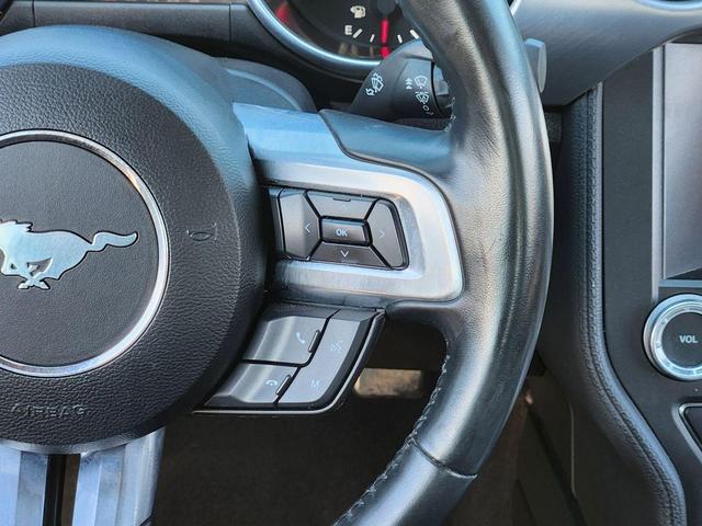 Photo of 2023 Oxford White Ford Mustang