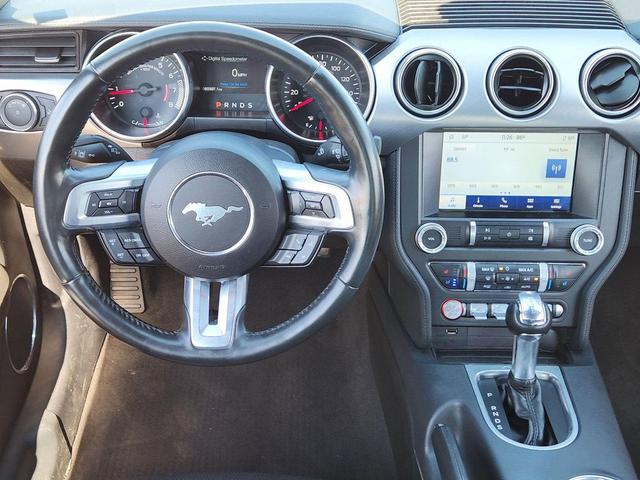 Photo of 2023 Oxford White Ford Mustang