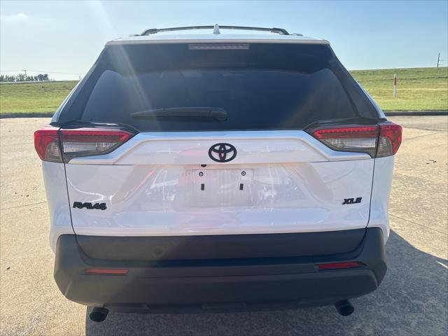 Photo of 2024 0040 Toyota RAV4