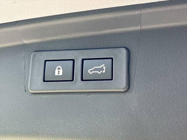 Photo of 2025 Magnetite Gray Metallic Subaru Outback