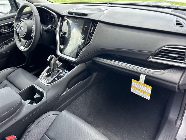 Photo of 2025 Ice Silver Metallic Subaru Outback
