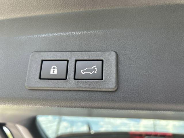 Photo of 2025 Ice Silver Metallic Subaru Ascent
