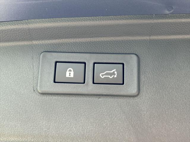 Photo of 2025 Cosmic Blue Pearl Subaru Outback