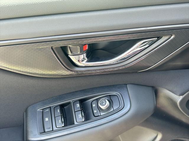 Photo of 2025 Crimson Red Pearl Subaru Outback