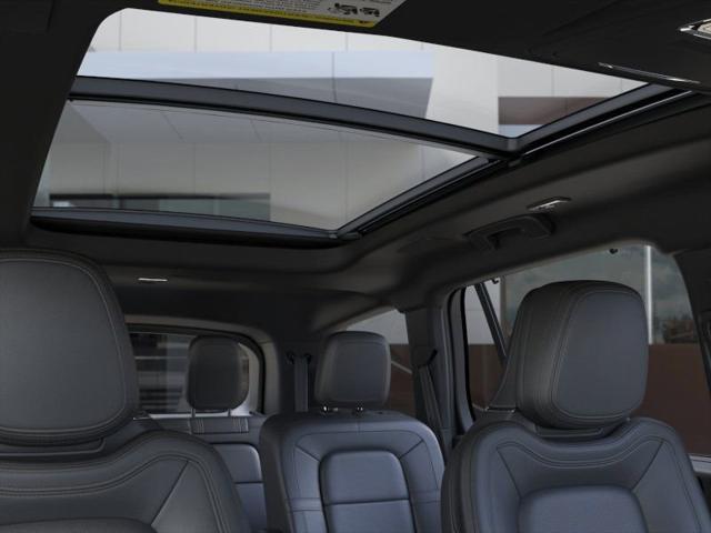 Photo of 2025 Red Carpet Tinted Clearcoat Lincoln Aviator