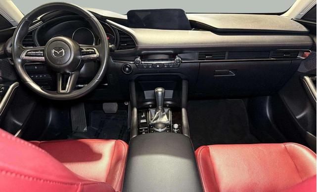 Photo of 2023 Polymetal Gray Metallic Mazda Mazda3