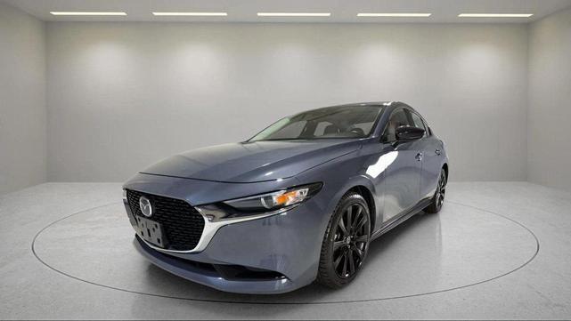 Photo of 2023 Polymetal Gray Metallic Mazda Mazda3
