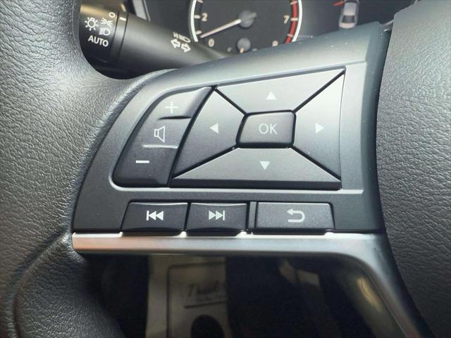 Photo of 2025 Super Black Nissan Altima