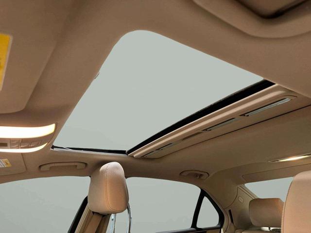 Photo of 2015 Black Mercedes-Benz E-Class