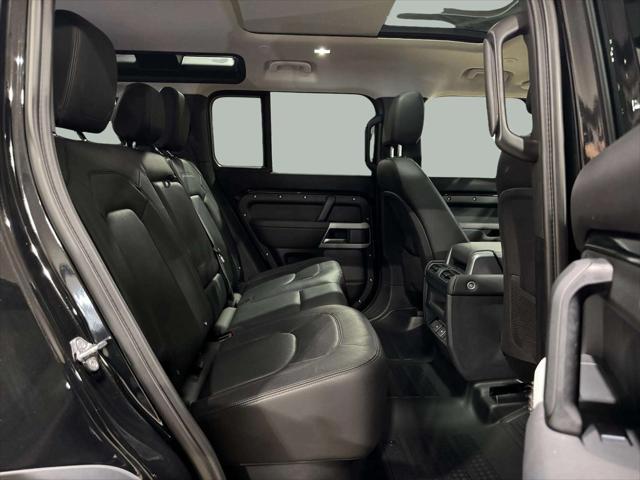 Photo of 2024 Santorini Black Metallic Land Rover Defender