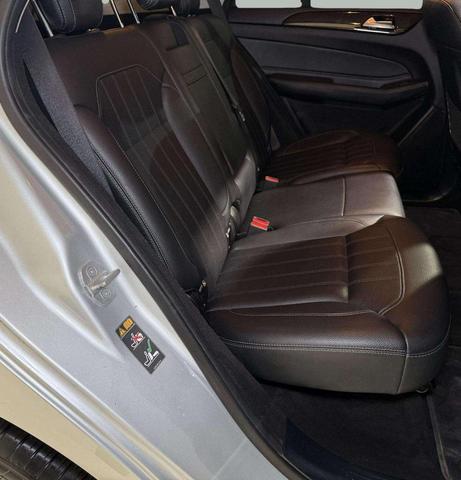 Photo of 2016 Iridium Silver Metallic Mercedes-Benz GLE-Class