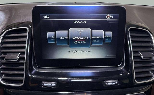 Photo of 2016 Iridium Silver Metallic Mercedes-Benz GLE-Class