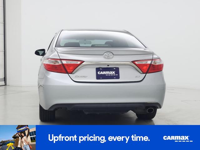 Photo of 2016 Silver Toyota Camry