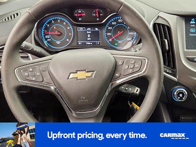 Photo of 2017 Gray Chevrolet Cruze