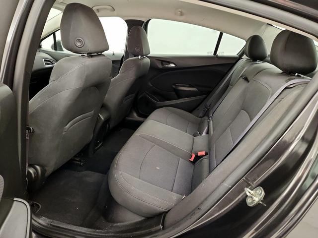 Photo of 2017 Gray Chevrolet Cruze