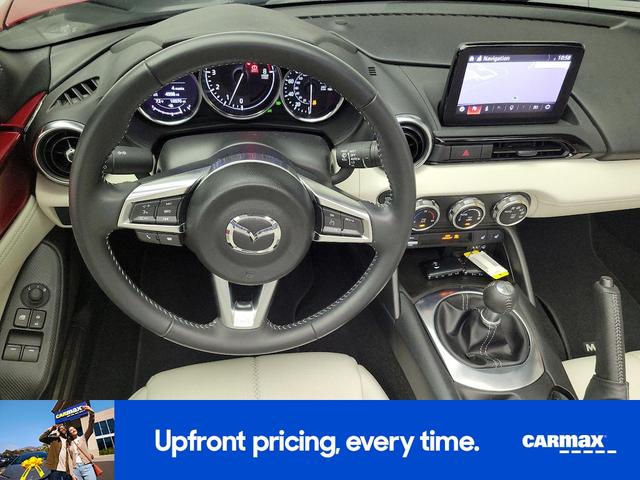 Photo of 2021 Red Mazda MX-5 Miata